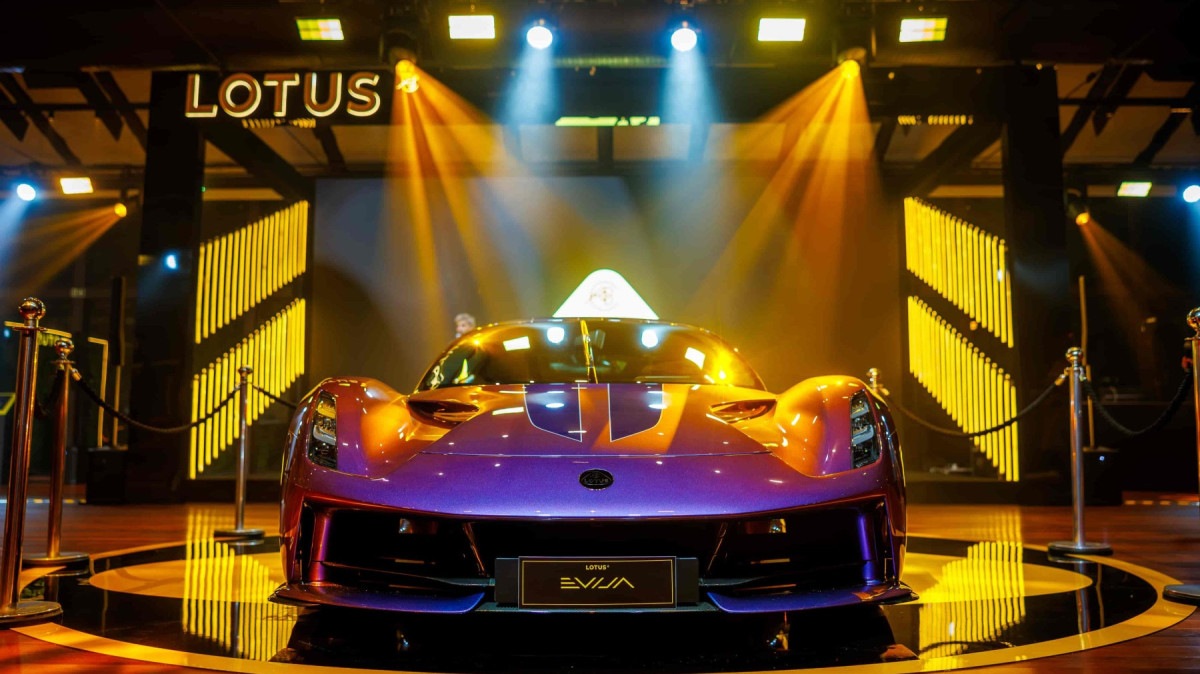 Lotus Evija