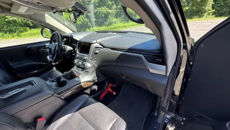 Interior de um dos Suburban