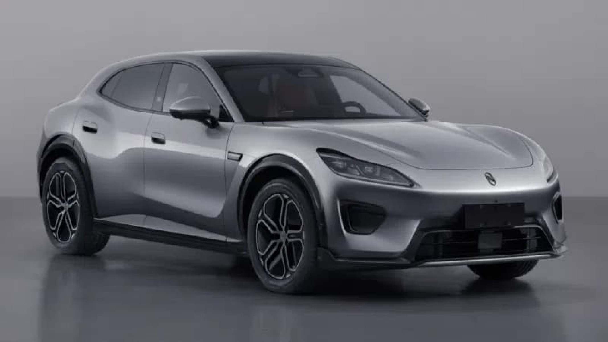 Huawei terá cópia de SUV da Ferrari