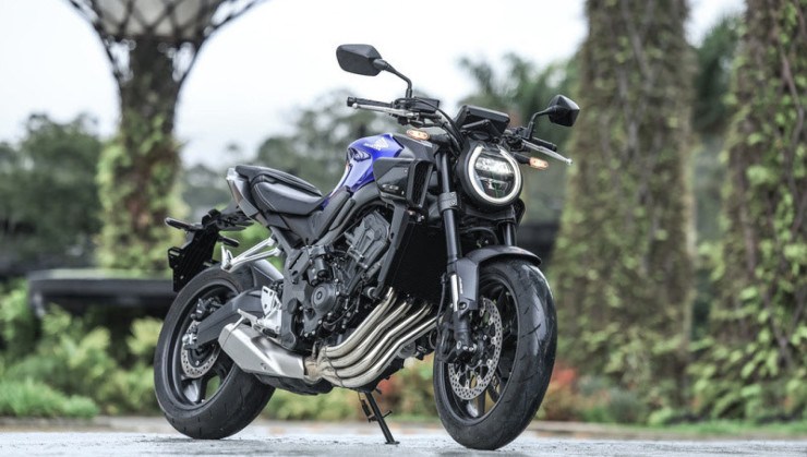 Honda CB650R E-Clutch 2027