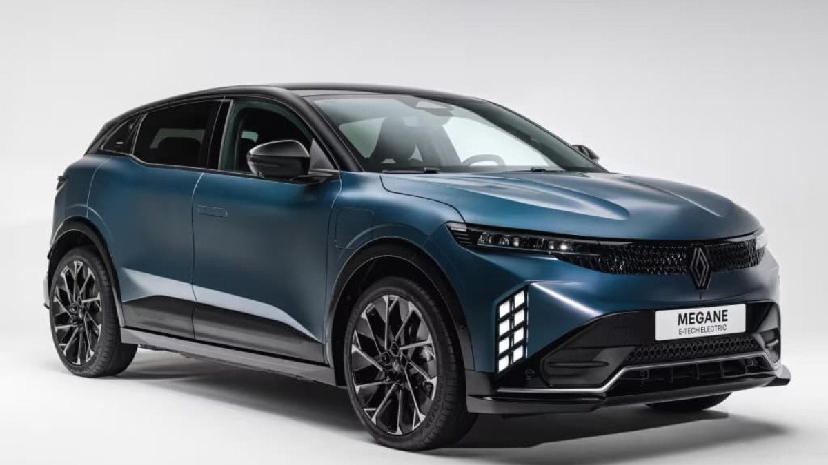 Renault Megane E-Tech estreia novo visual na Europa