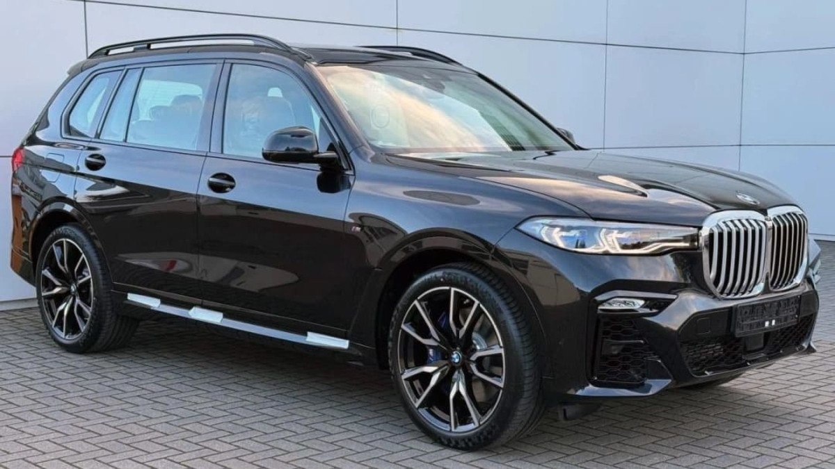 BMW X7 produzidos em Kaliningrado possuem visual semelhante aos modelos originais