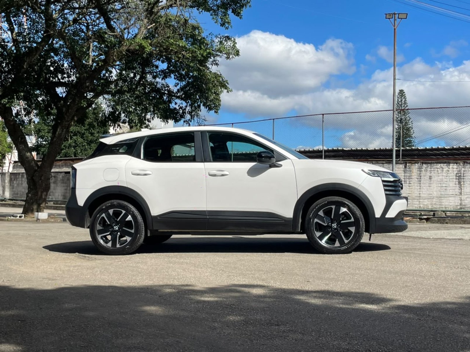 Nissan Kicks Sense