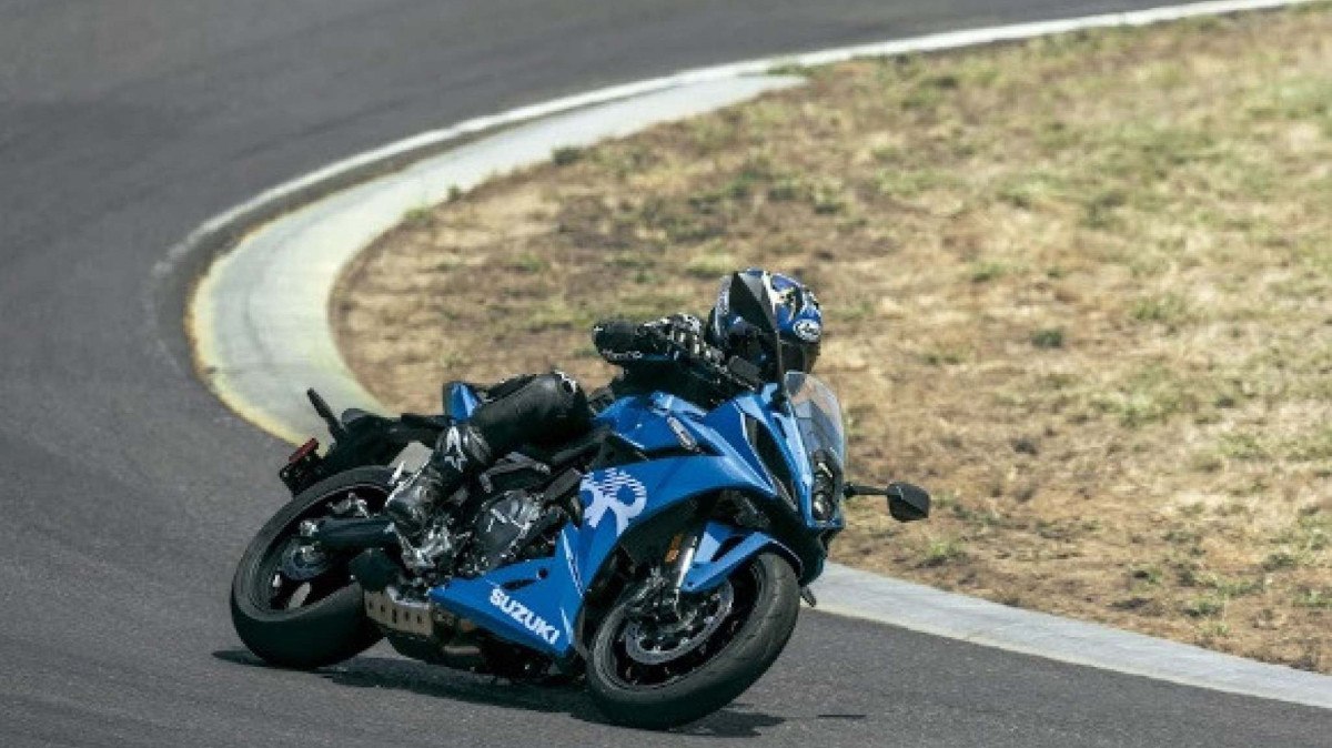 GSX-8R