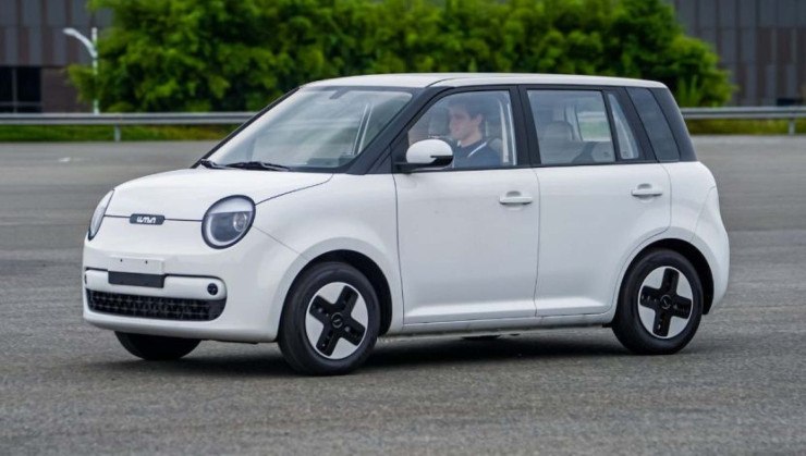 Changan Lumin terá versão com quatro portas e comprimento alongado -  (crédito: Reprodução/Carmag)
