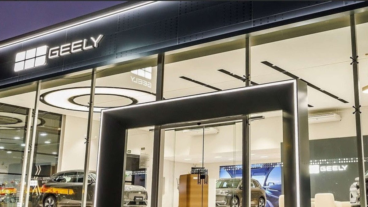 Geely abre concessionária na Avenida Ibirapuera, em São Paulo