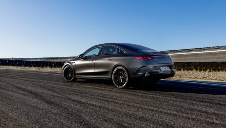 Mercedes-AMG CLA45 EV