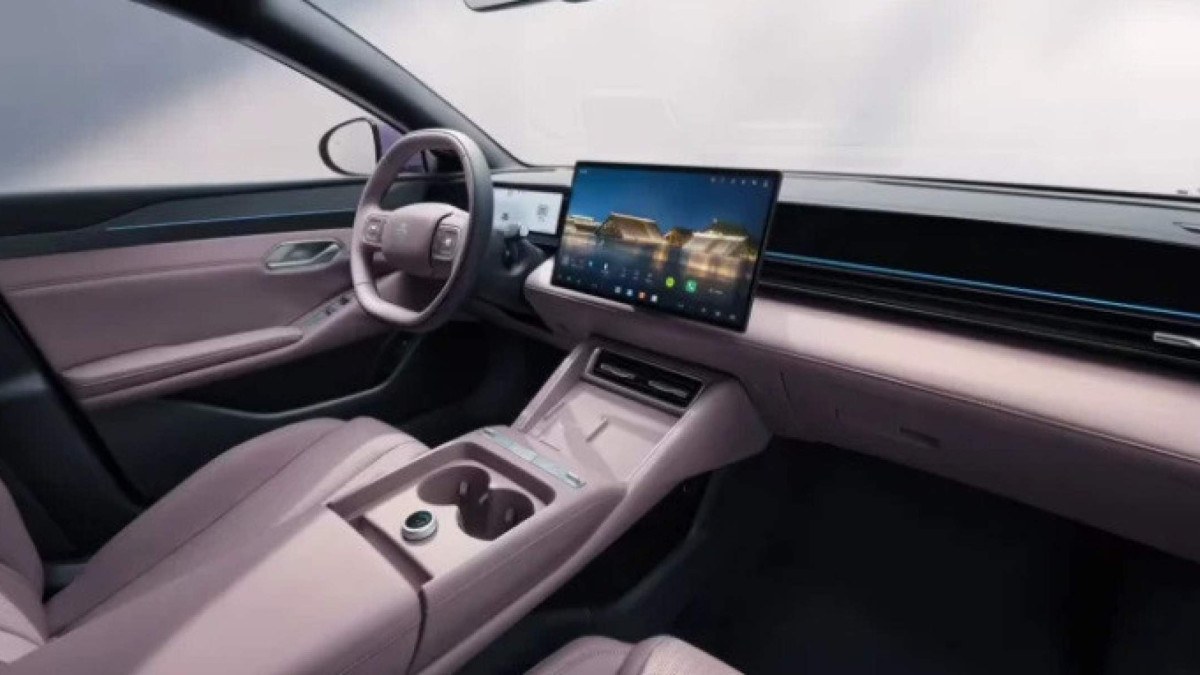 BYD Qin Max visto por dentro