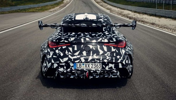 O motor &eacute; um 4.0 V8 biturbo que entrega cerca de 646 cv
