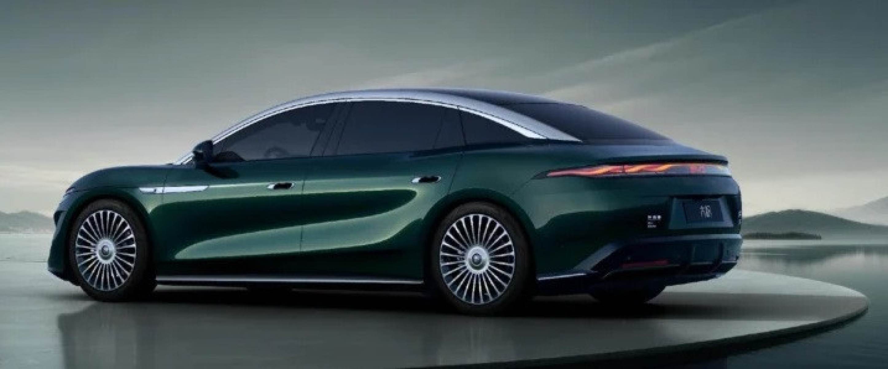 BYD Da Han &eacute; sed&atilde; el&eacute;trico com mais de 1.000 km de autonomia el&eacute;trica