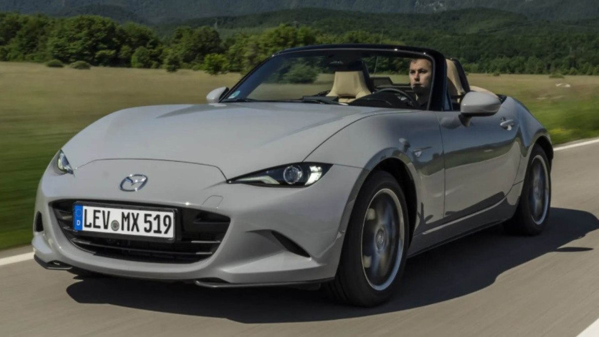 Mazda MX-5 ganhará nova geração a partir de 2028
