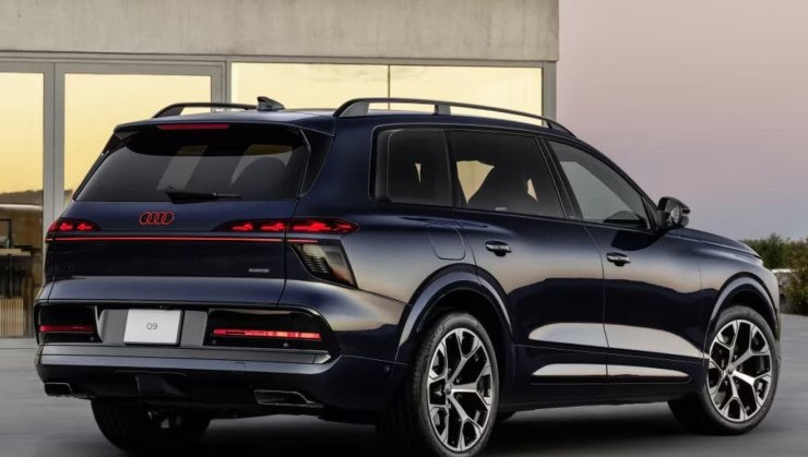 Audi Q9