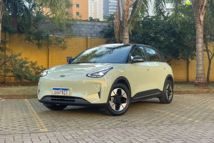 Geely EX2