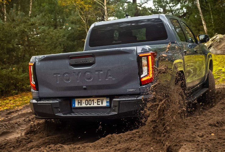 Toyota Hilux 2027