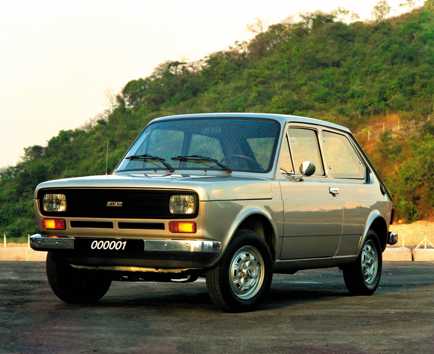 Há 50 anos, o Fiat 147 iniciava uma nova era para a indústria nacional