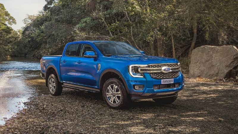 A Ford Ranger, l&iacute;der do segmento de picapes m&eacute;dias no Brasil, em destaque refor&ccedil;ando sua robustez e versatilidade -  (crédito: Divulga&ccedil;&atilde;o/Ford)