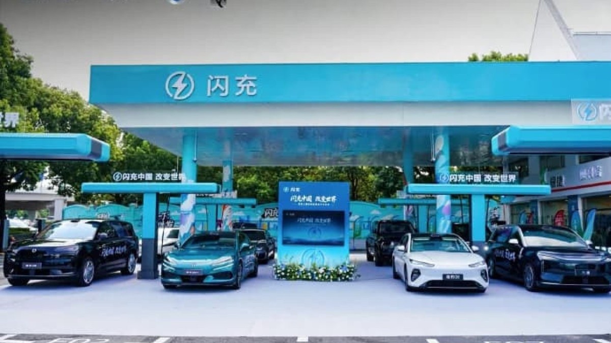 BYD transforma eletroposto em ponto de recarga ultra veloz para carros híbridos e elétricos da marca