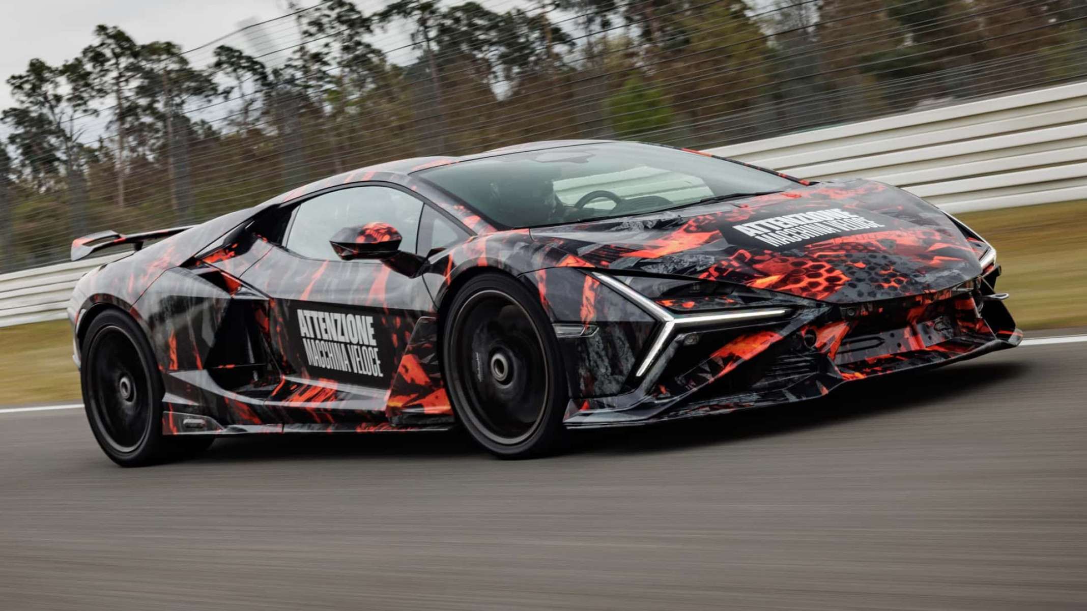 Lamborghini Revuelto SV já bate recorde antes da estreia