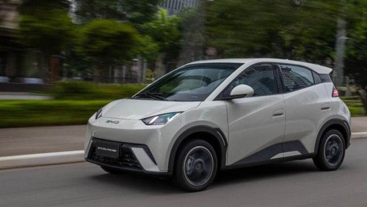 Dolphin Mini é o principal carro da BYD no Brasil em volume de vendas -  (crédito: Divulgação)
