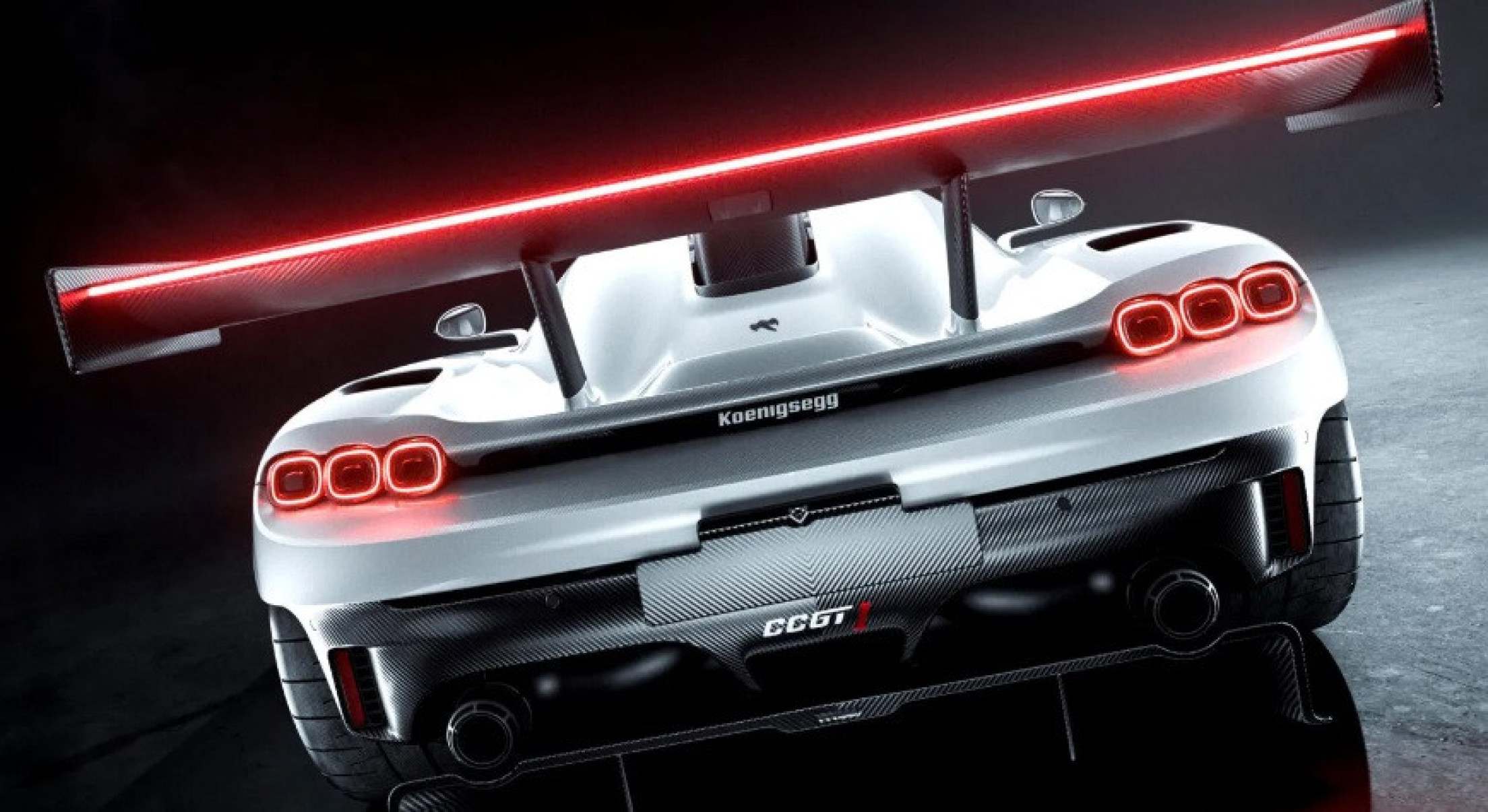 Koenigsegg lança hipercarro de 1.600 cv inspirado nas pistas