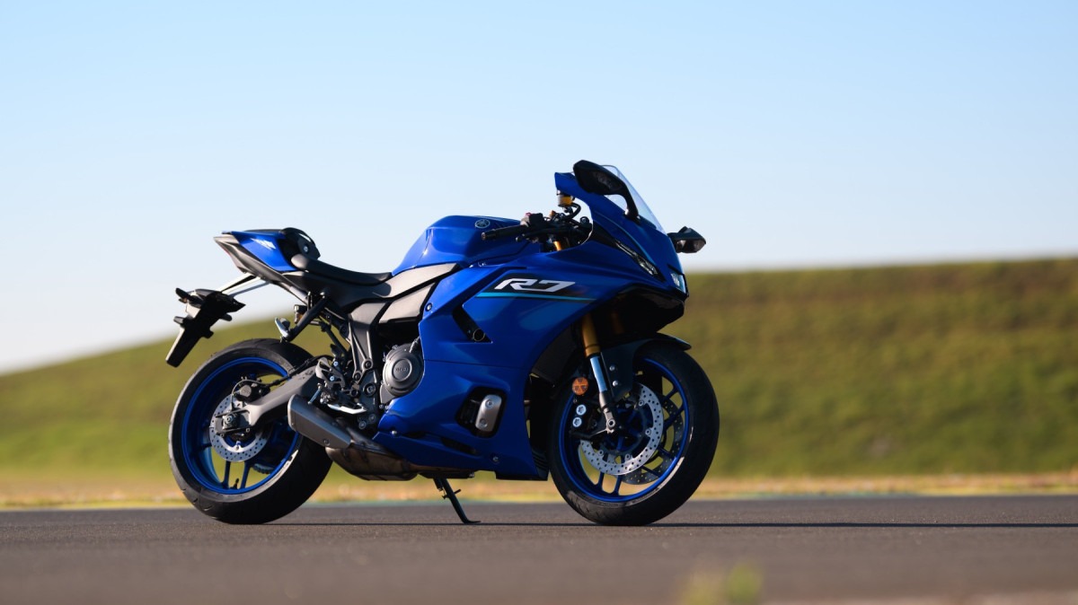 Yamaha R7 2027