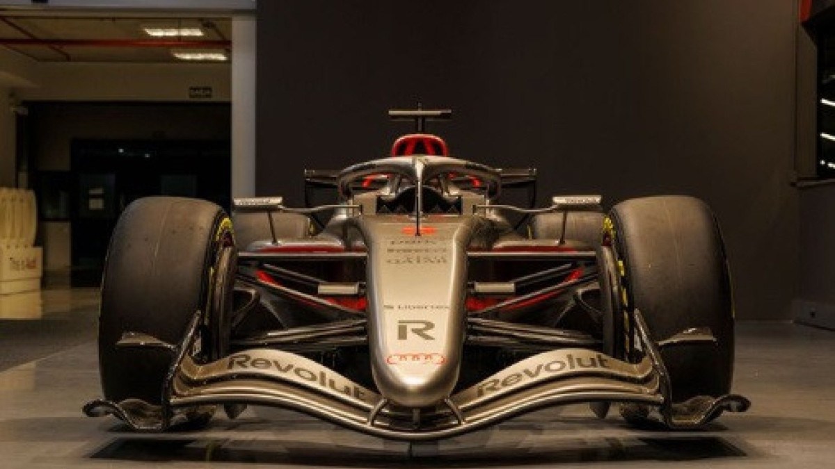 Audi showcar F1 visto de frente