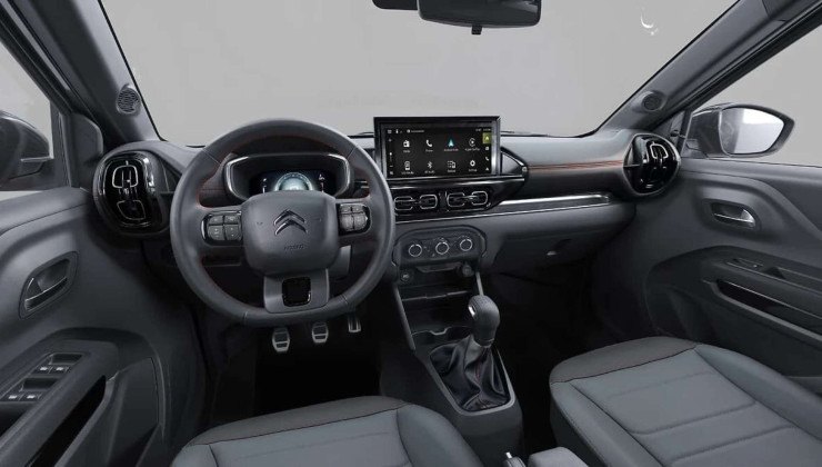 Citro&euml;n Basalt Dark Edition tem interior escurecido com detalhes vermelhos