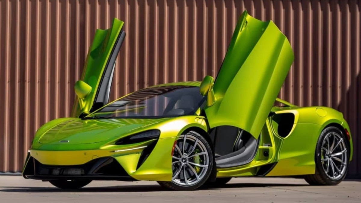 McLaren Artura