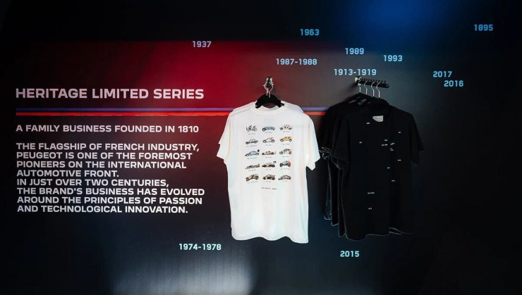 Camisetas fazem parte da segunda coleção entre Peugeot e Piet -  (crédito: Divulgação)