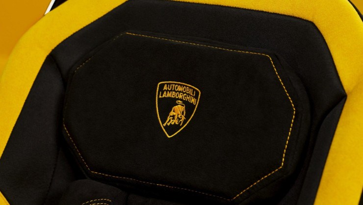 Carrinho de bebe da Lamborghini