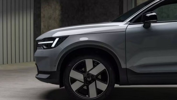 Volvo XC40 2028