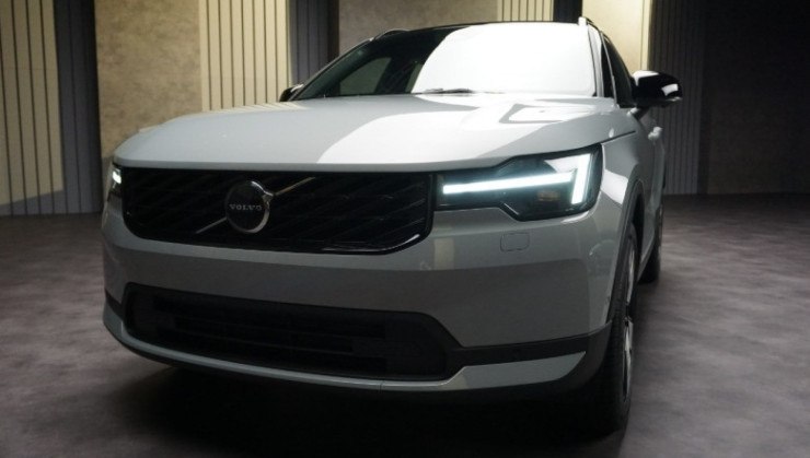 Volvo XC40 2028