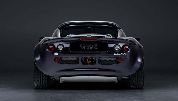 Lotus Elise S1 vira monoposto de 599 kg
