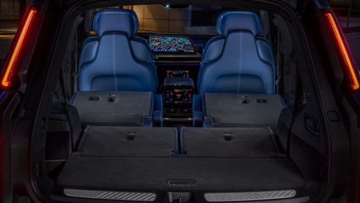 Cadillac Vistiq