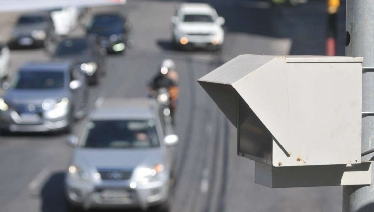 Radar eletr&ocirc;nico &eacute; essencial na fiscaliza&ccedil;&atilde;o do tr&aacute;fego e aplica&ccedil;&atilde;o de multas  -  (crédito:  Leandro Couri - EM - DA Press)