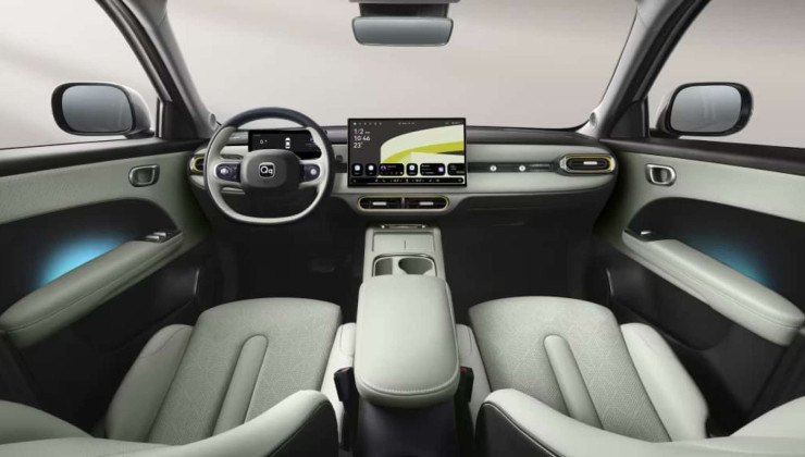 QQ3 traz interior similar aos demais carros chineses do mesmo segmento