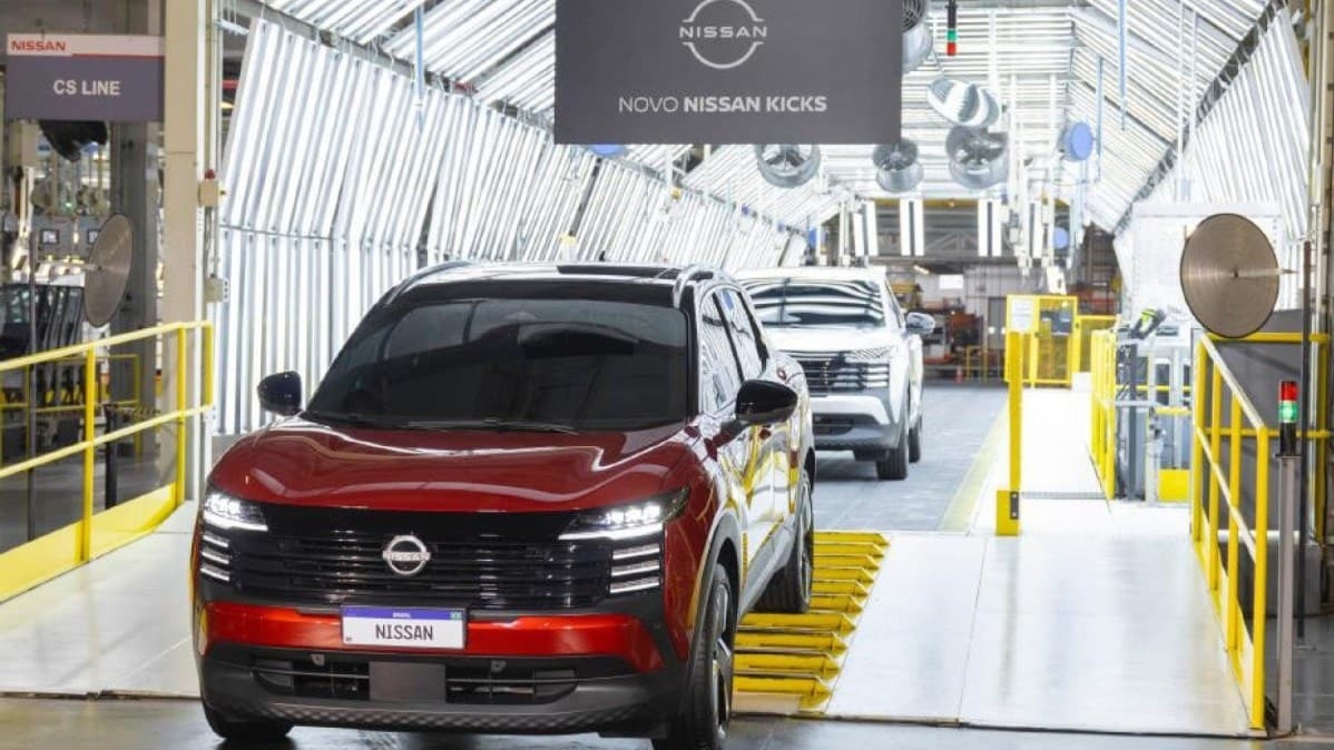O novo Nissan Kicks em linha de produ&ccedil;&atilde;o, incorporando a filosofia de design da marca para acabamentos externos e interiores. -  (crédito: Divulga&ccedil;&atilde;o/Nissan)