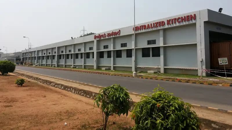 A expans&atilde;o da capacidade produtiva da Toyota na &Iacute;ndia impulsiona a constru&ccedil;&atilde;o de novas instala&ccedil;&otilde;es industriais como esta. -  (crédito: Toyota &Iacute;ndia/Divulga&ccedil;&atilde;o)