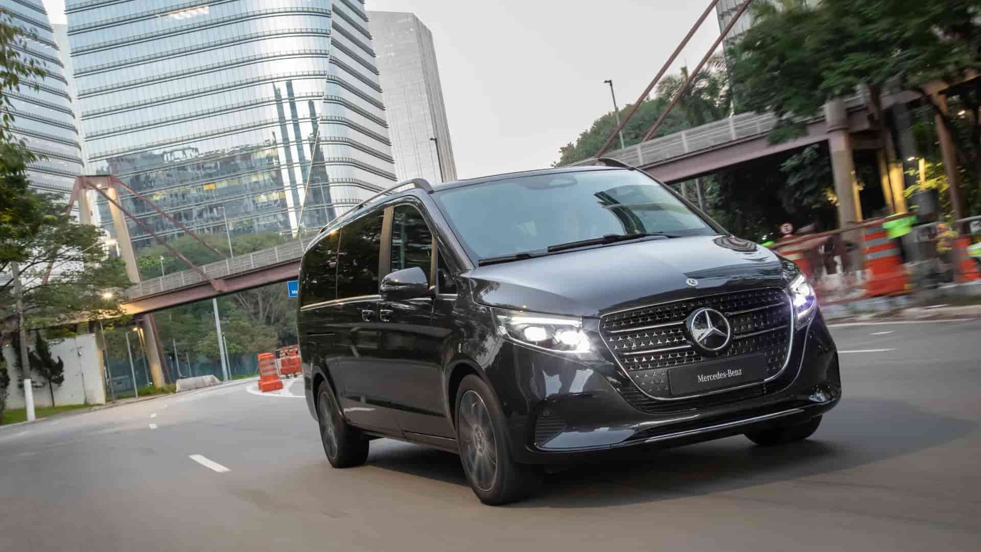 O novo Mercedes-Benz Classe V redefine o segmento de vans de luxo no mercado brasileiro com design e tecnologia -  (crédito: Divulga&ccedil;&atilde;o/Mercedes)