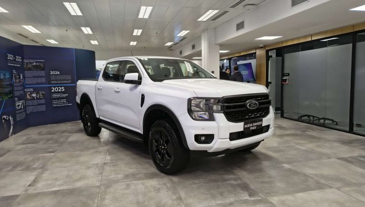 Ford Ranger PHEV na Argentina terá configuração visual bem básica, dispensando faróis de LED -  (crédito: Reprodução/Orly Cristófalo/Autoblog Argentina)