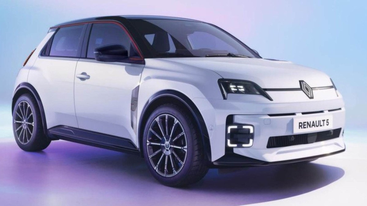 Renault 5 elétrico branco 