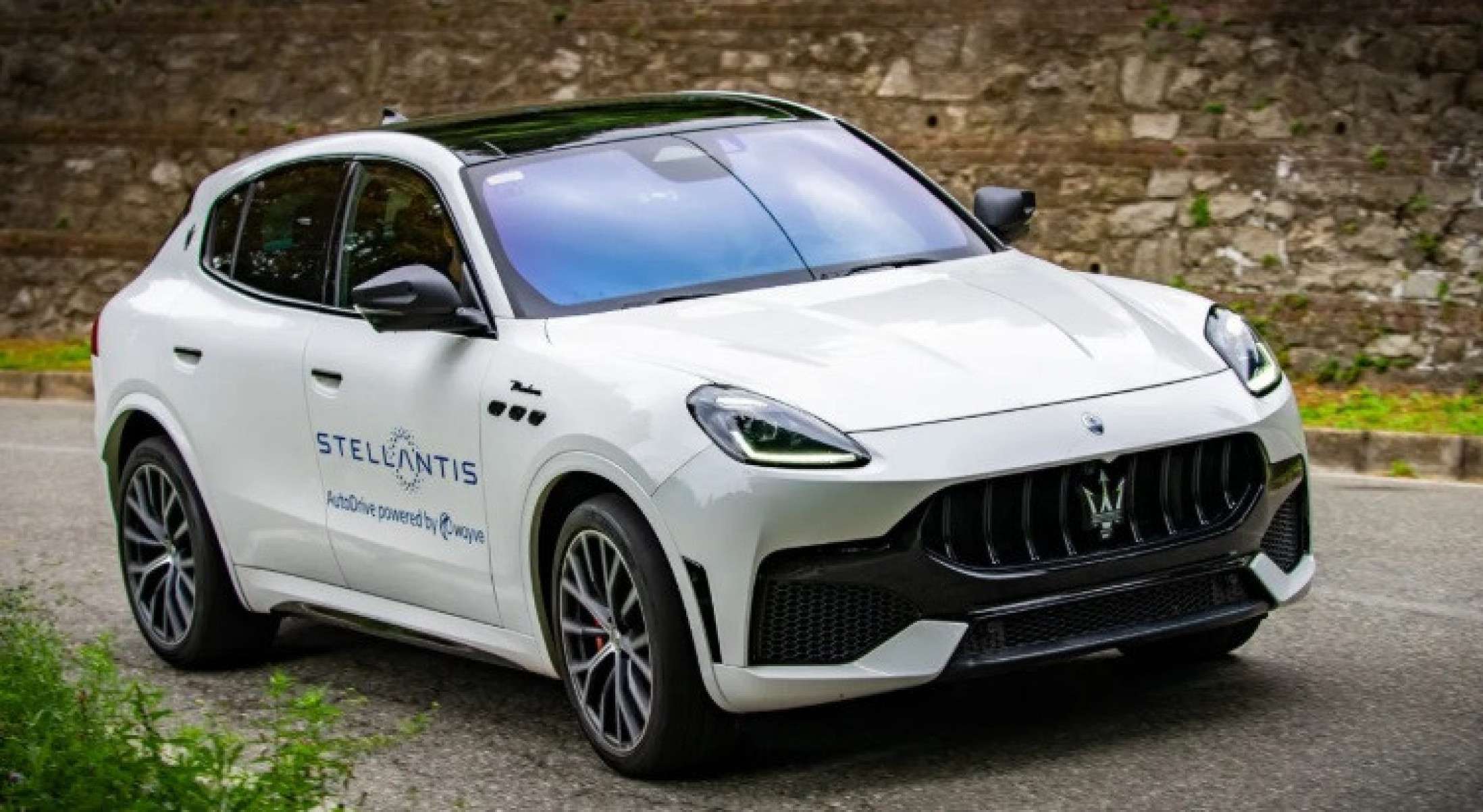 Maserati Grecale ser&aacute; novo aut&ocirc;nomo da Stellantis
