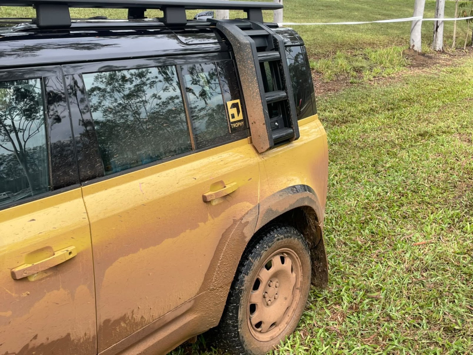 Land Rover Defender 110 Trophy