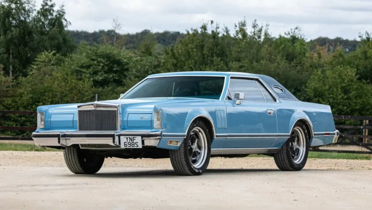 Lincoln Continental Mark V