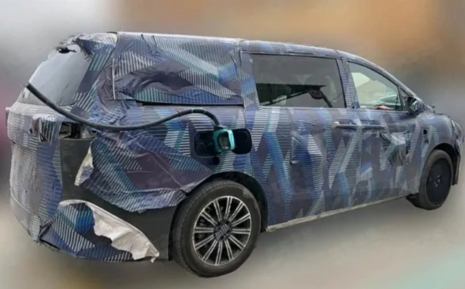 Minivan da linha Ocean da BYD
