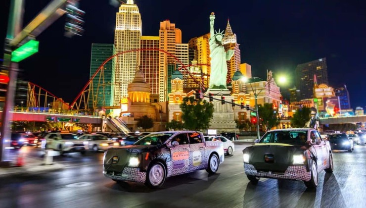 Ford Fathom rodando em testes por Las Vegas -  (crédito: Divulgação/Ford)