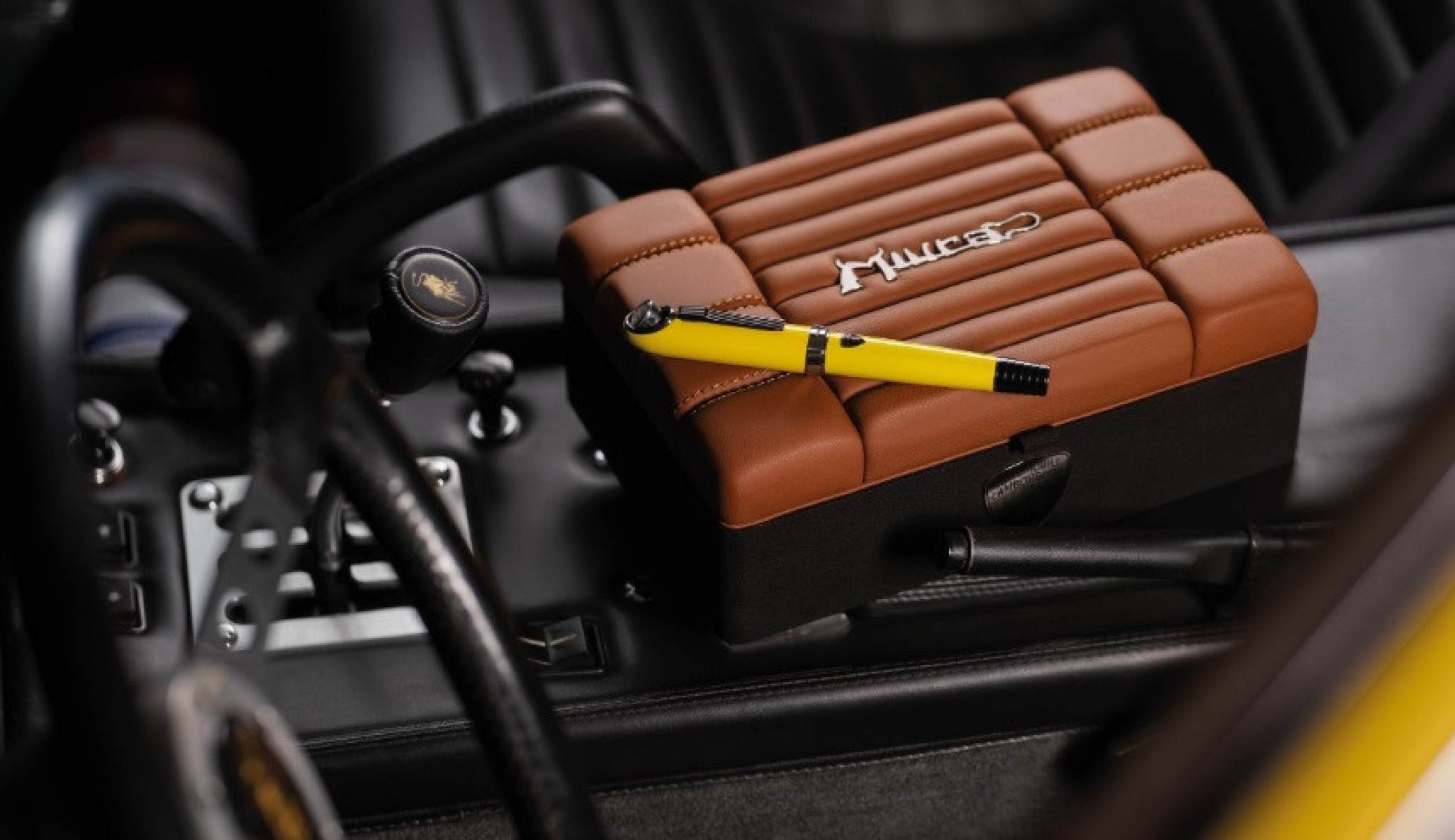 Lamborghini Miura inspira coleção inédita de canetas de luxo; conheça
