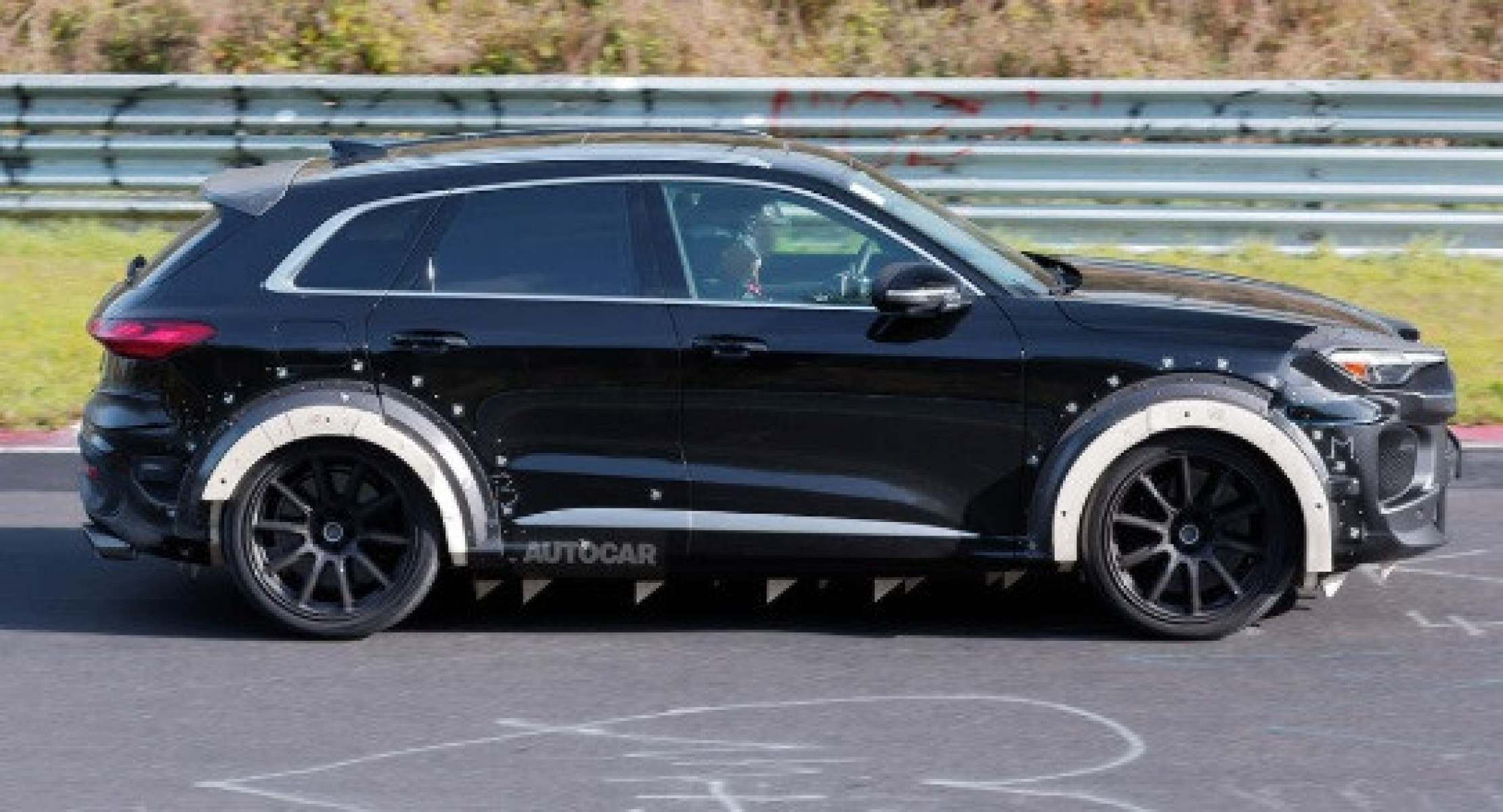 Novo SUV da Porsche promete ser competitivo