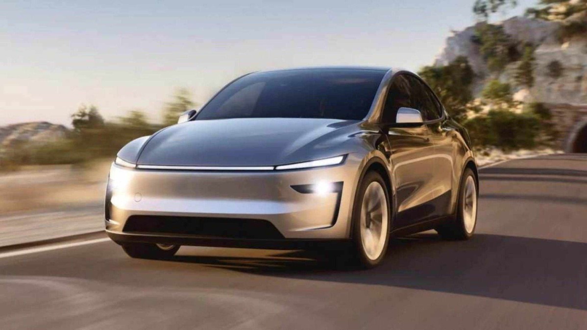 Elon Musk estuda fusão entre Tesla e SpaceX para acelerar criação de IA