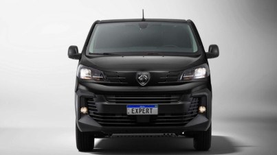 Peugeot Expert ganha versões inéditas para passageiros e muito luxo